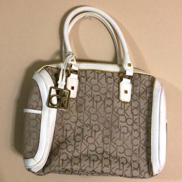 Hand Bag - Picture 1 of 3